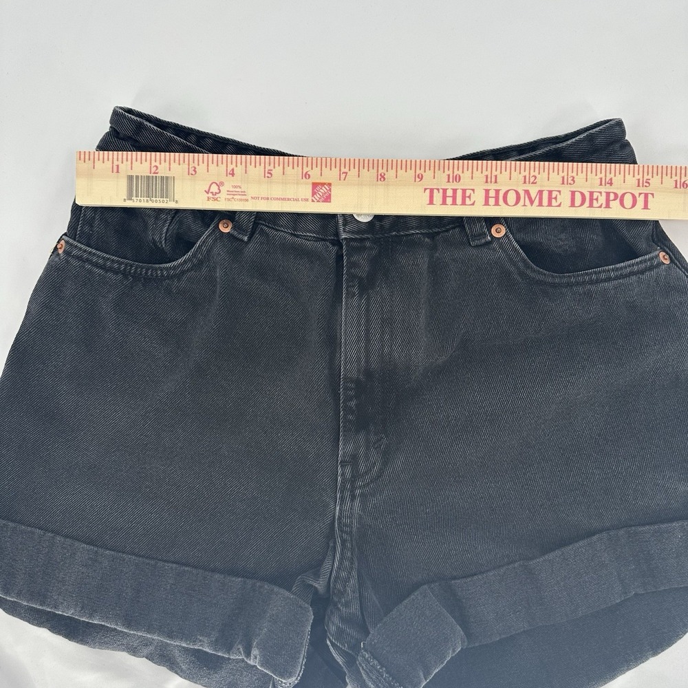 Monki Womens‎ High Waisted Denim Shorts Washed Black Rolled Hem Size 30 Cotton - Picture 4 of 6
